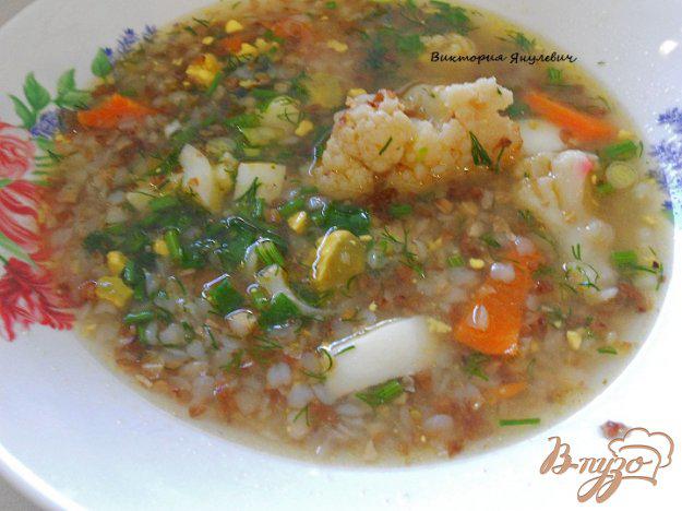 фото рецепта: Гречневый суп с цветной капустой и яйцом без картофеля