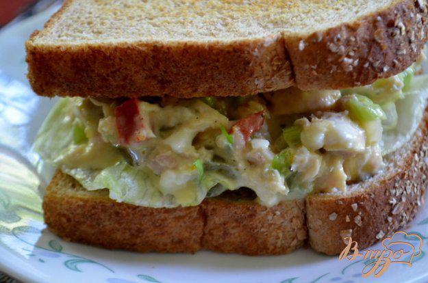 фото рецепта: Классический сэндвич с тунцом