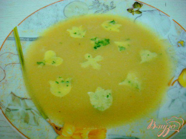 фото рецепта: Суп пюре из кабачков с яичным суфле