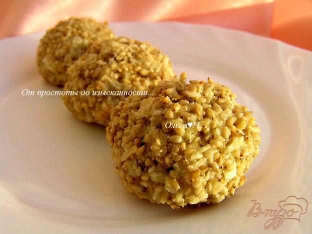 фото рецепта: Печенье гхуриба с кунжутом