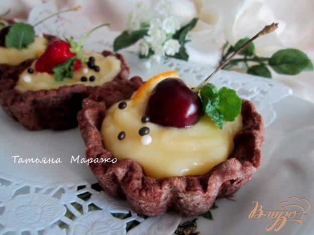 фото рецепта: Шоколадные тарталетки с лимонным кремом