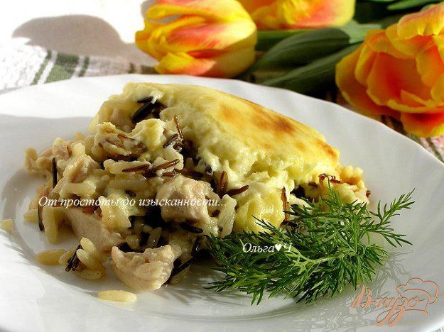 фото рецепта: Курица с рисом под соусом «Морнэ»