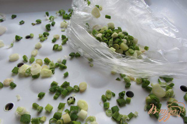 фото рецепта: Замороженный зеленый лук
