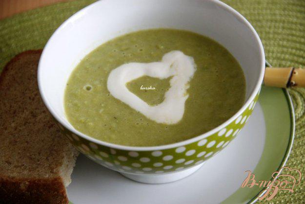фото рецепта: Суп-пюре из зелёного горошка