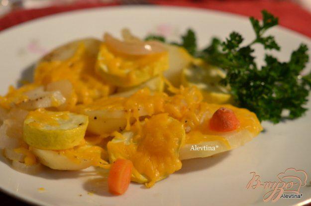 фото рецепта: Картофель с овощами и сыром