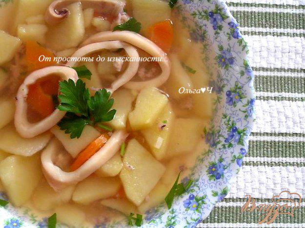фото рецепта: Картофельный суп с кальмаром