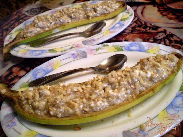 фото рецепта: Десерт в банановых шкурках