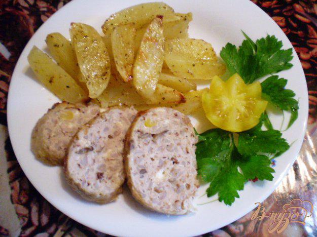 фото рецепта: Окорочка фаршированные гречкой, грибами и запеченый картофель
