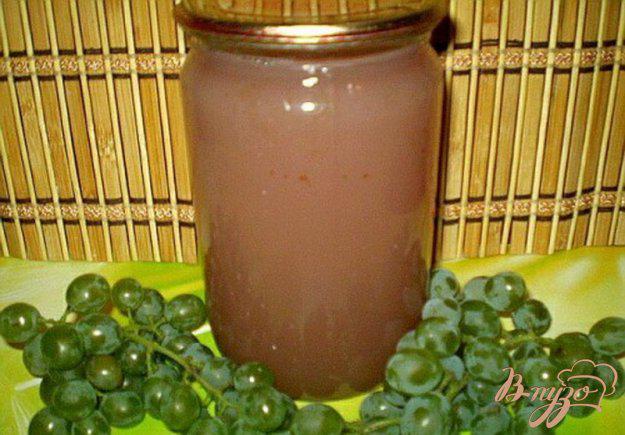 фото рецепта: Натуральный виноградный сок из соковарки