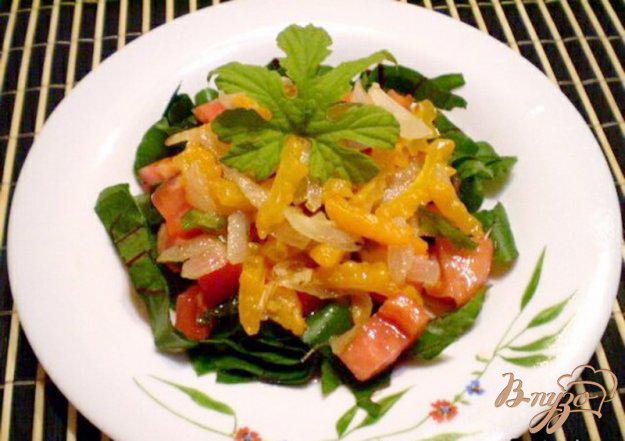 фото рецепта: Овощной салат с горькой тыквой