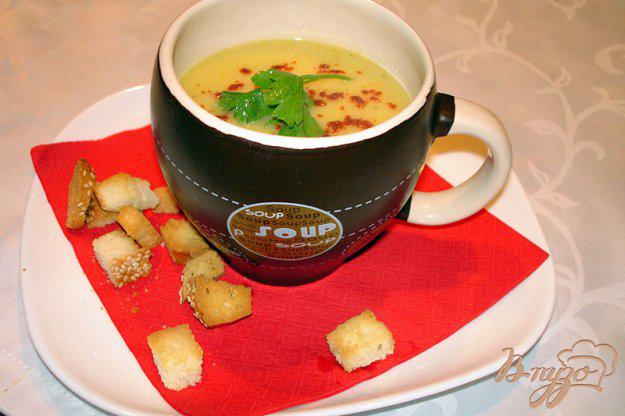 фото рецепта: Суп из кабачков с гренками