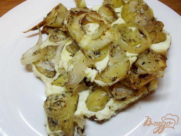 фото рецепта: Картофель с омлетом в духовке