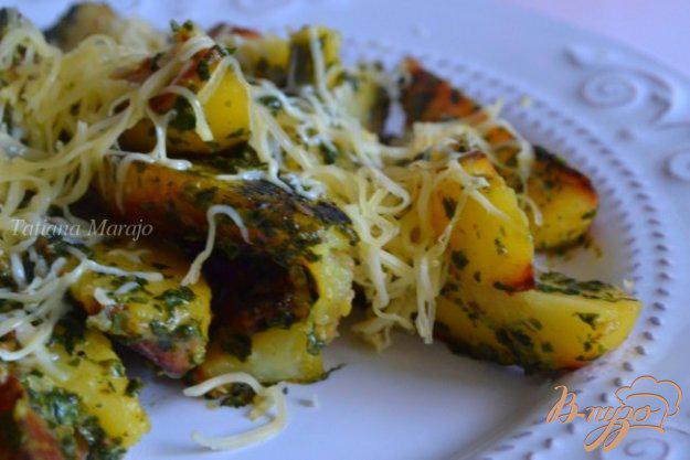 фото рецепта: Картофель со шпинатом и сметаной