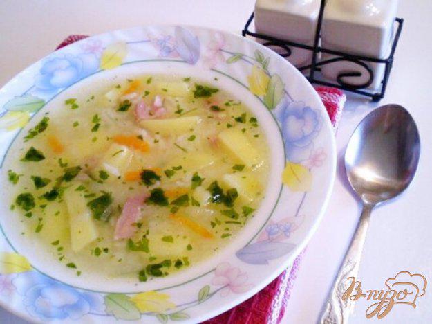 фото рецепта: Рисовый суп на копченой ножке