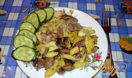 фото рецепта: Жареная картошечка с лесными грибами
