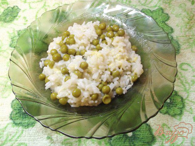 фото рецепта: Рис с зеленым горошком