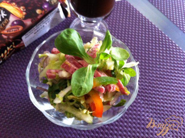 фото рецепта: Салат с копченой колбасой
