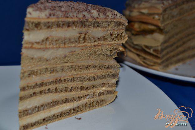 фото рецепта: Кофейный торт с заварным кремом (на сковороде)
