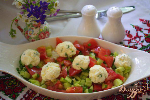 фото рецепта: Салат с шариками из феты