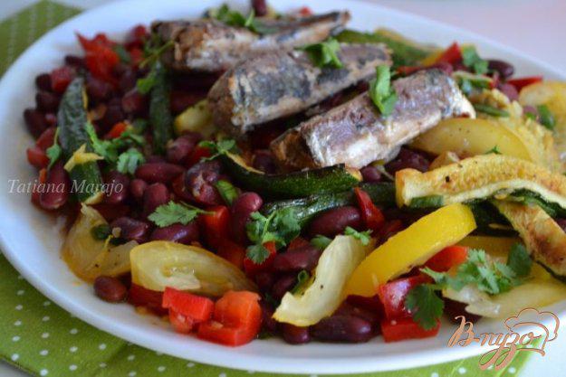фото рецепта: Овощная закуска-салат с сардинами