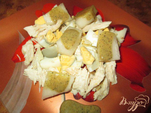 фото рецепта: Салат с дыней и курицей