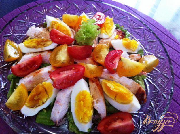 фото рецепта: Салат с овощами и пастромой