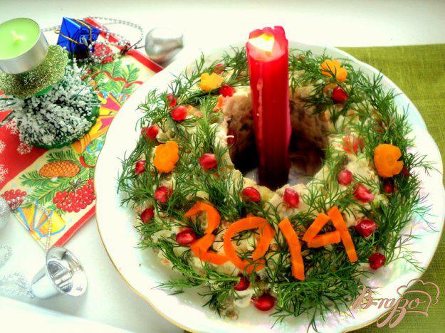 фото рецепта: Салат «Оливье новогодний»