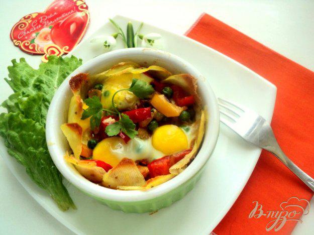 фото рецепта: Картофельная корзинка с овощами и ветчиной