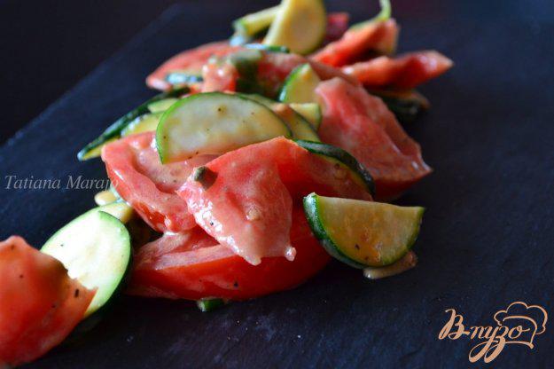 фото рецепта: Салат с помидорами и цукини