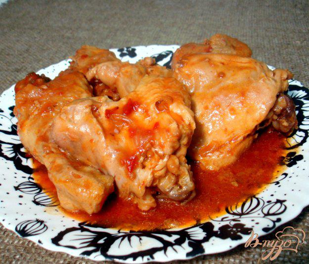 фото рецепта: Курица в томатно - луковом соусе
