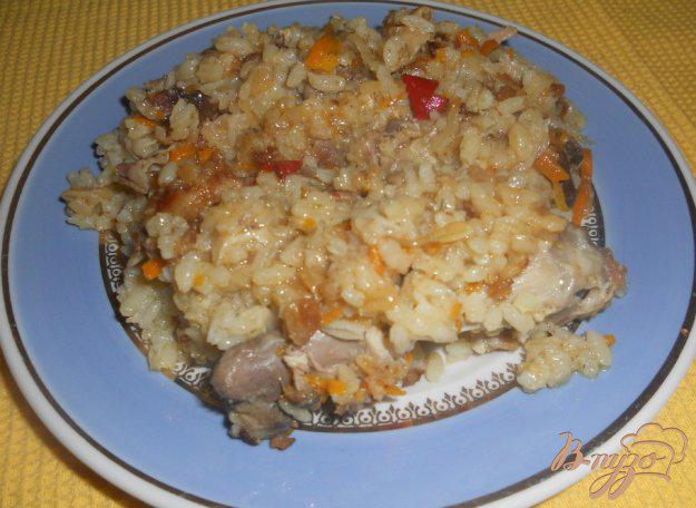 фото рецепта: Рисовая каша с курицей в духовке