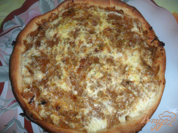 фото рецепта: Пирог-пицца с тушеной капустой
