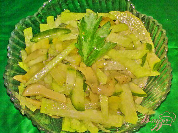 фото рецепта: Салат из редьки с грибами