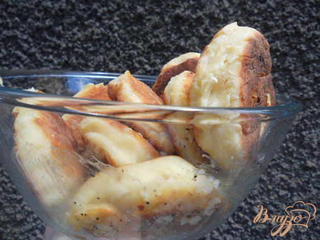 фото рецепта: Пирожки с картофелем и чесноком