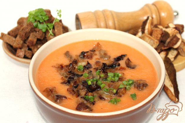 фото рецепта: Крем-суп с грибами