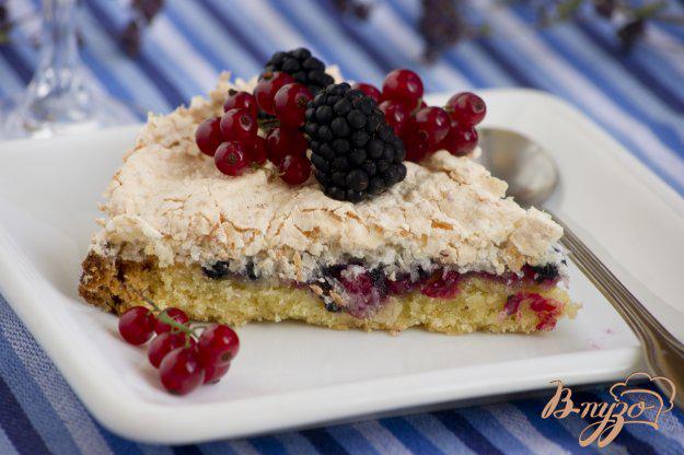 фото рецепта: Летний пирог с ягодами
