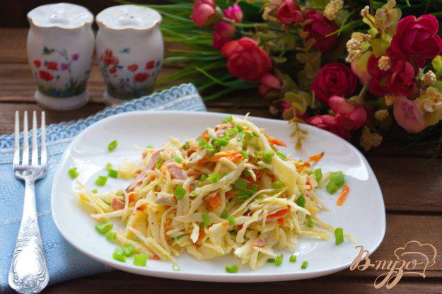 фото рецепта: Капустный салат с ветчиной и грибами