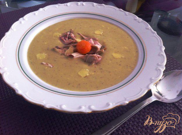фото рецепта: Сырный крем-суп с брокколи