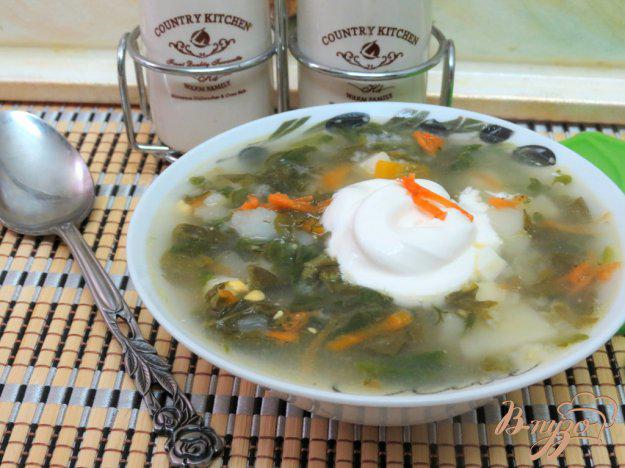 фото рецепта: Суп со щавелем и шпинатом (постный)