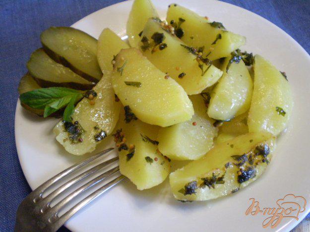 фото рецепта: Картофель запеченный с горчицей и зеленью