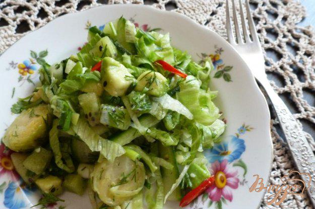 фото рецепта: Салат «Зеленый» с кунжутным маслом
