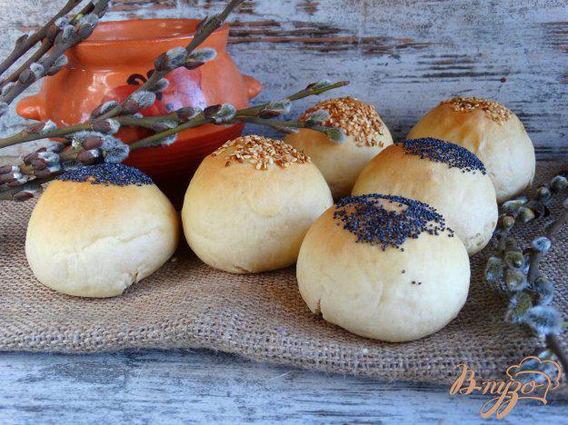 фото рецепта: Хлебные булочки с маком и кунжутом