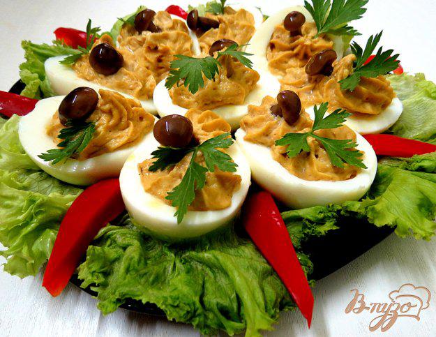 фото рецепта: Яйца фаршированные жареными шампиньонами