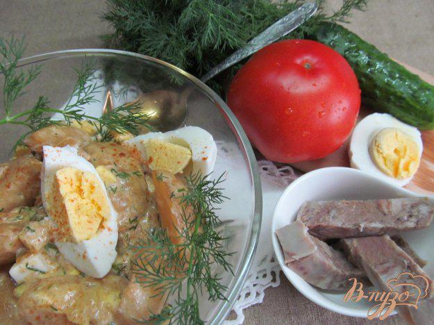 фото рецепта: Молодой картофель с яйцом и паприкой