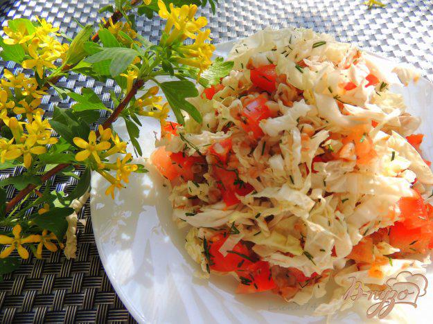 фото рецепта: Лёгкий салат с помидорами и гречкой