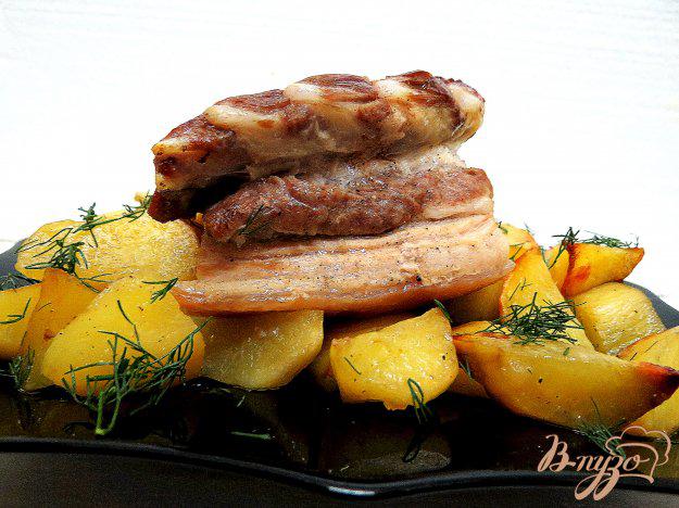 фото рецепта: Свинина запеченная с картофелем в рукаве