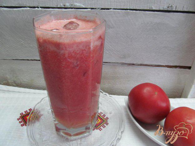 фото рецепта: Напиток из томата и сельдерея