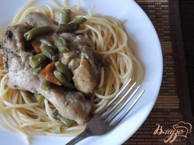 фото рецепта: Курица с овощами и пастой карри