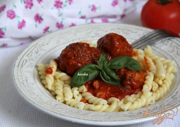 фото рецепта: Тефтельки в томатном соусе по-итальянски