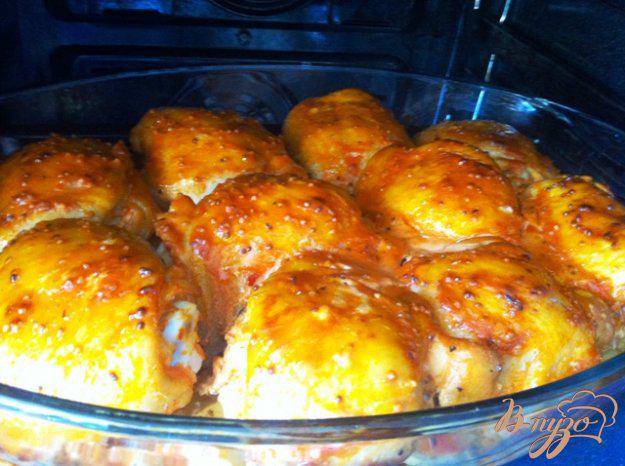 фото рецепта: Куриные бедрышки с картофелем